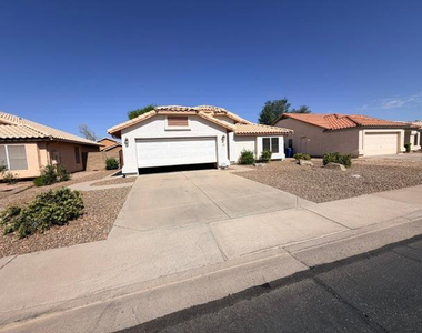 2560 S Vineyard Street - Photo Thumbnail 1