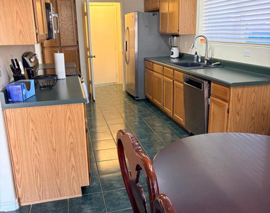 2560 S Vineyard Street - Photo Thumbnail 14