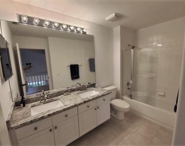 46 Pinnacle Cove - Photo Thumbnail 17