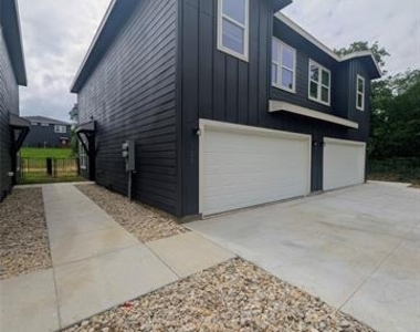 3501 E Renfro Street - Photo Thumbnail 1