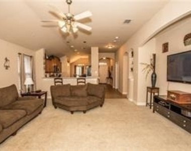 1409 Rosson Road - Photo Thumbnail 28