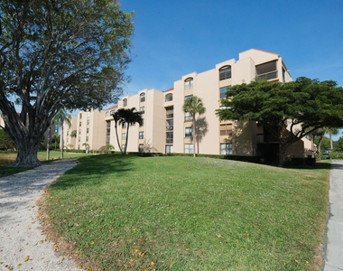 750 Egret Circle - Photo Thumbnail 28