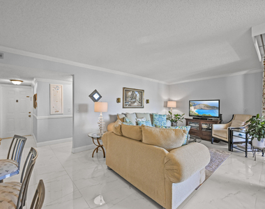 750 Egret Circle - Photo Thumbnail 8