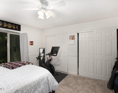 540 N May Street - Photo Thumbnail 17