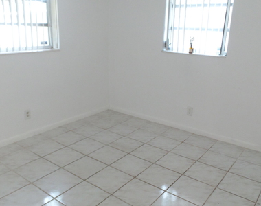 9459 Sw 51st Court - Photo Thumbnail 21