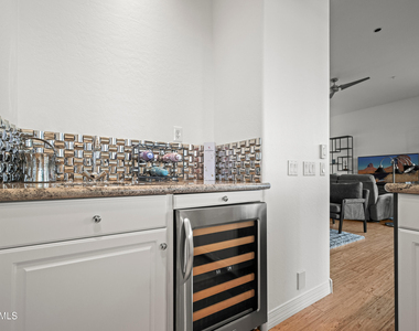 11785 N 83rd Place - Photo Thumbnail 14