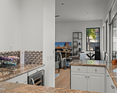 11785 N 83rd Place - Photo Thumbnail 15