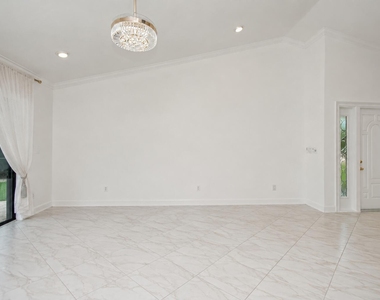 9708 Erica Court - Photo Thumbnail 55