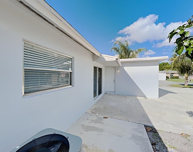 1230 Sw 6th Avenue - Photo Thumbnail 16