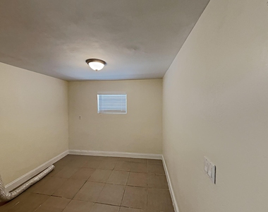 1230 Sw 6th Avenue - Photo Thumbnail 6