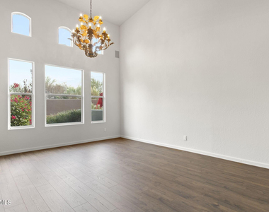 20802 N Grayhawk Drive - Photo Thumbnail 2