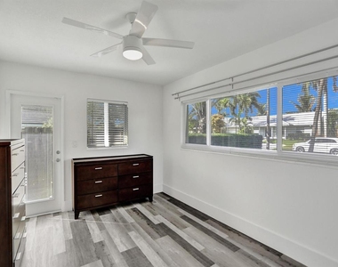 708 Ne 24th Avenue - Photo Thumbnail 12