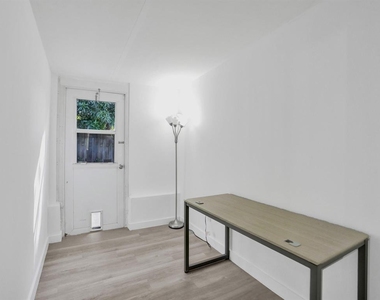 708 Ne 24th Avenue - Photo Thumbnail 21