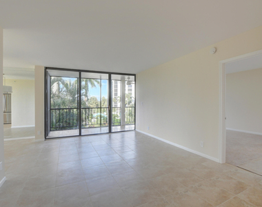 6797 Willow Wood Drive - Photo Thumbnail 3