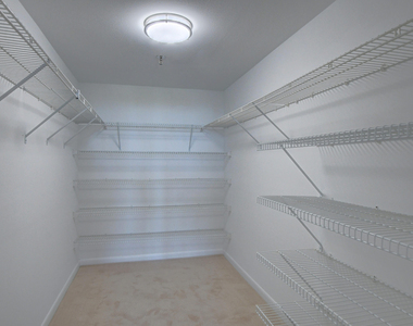 6797 Willow Wood Drive - Photo Thumbnail 13