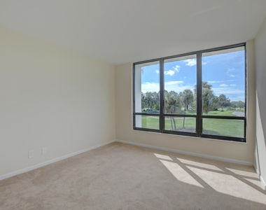 6797 Willow Wood Drive - Photo Thumbnail 16