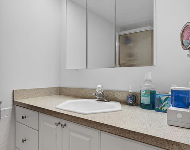 3150 Ne 48th Court - Photo Thumbnail 13