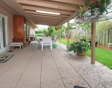98 Seminole Lane - Photo Thumbnail 14