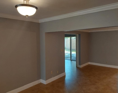 98 Seminole Lane - Photo Thumbnail 31