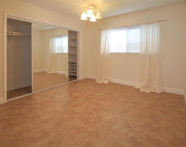 98 Seminole Lane - Photo Thumbnail 6