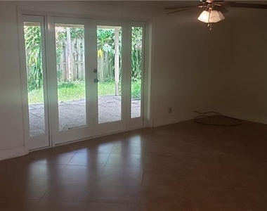 98 Seminole Lane - Photo Thumbnail 16