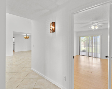 65 W Pinehill Trl W - Photo Thumbnail 22
