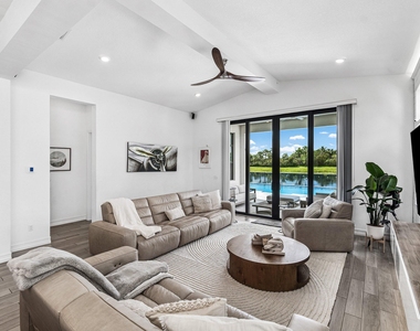 8795 Grand Prix Lane - Photo Thumbnail 35
