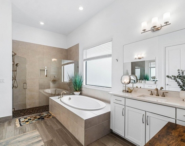 8795 Grand Prix Lane - Photo Thumbnail 6
