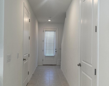 1488 Discovery Street - Photo Thumbnail 21