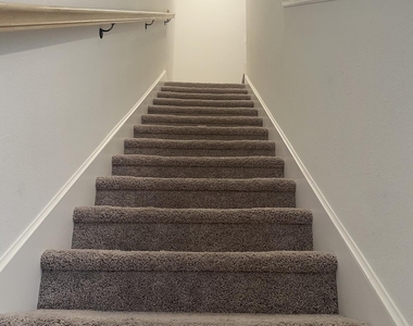 1488 Discovery Street - Photo Thumbnail 12
