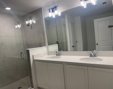 1488 Discovery Street - Photo Thumbnail 14