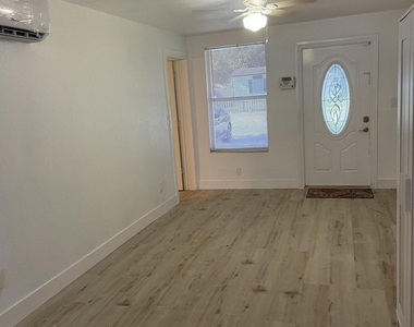 265 Ne 46th Street - Photo Thumbnail 1