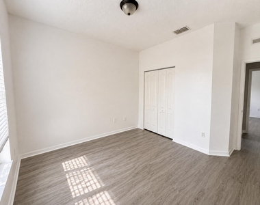 9980 Sw Stonegate Drive - Photo Thumbnail 11