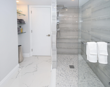 120 Se 5th Avenue - Photo Thumbnail 20