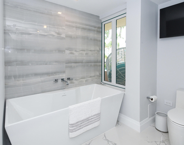 120 Se 5th Avenue - Photo Thumbnail 16
