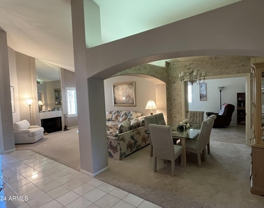 10637 E Arrowvale Drive - Photo Thumbnail 22