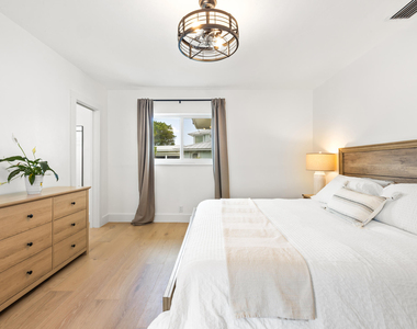 461 Apollo Drive - Photo Thumbnail 12