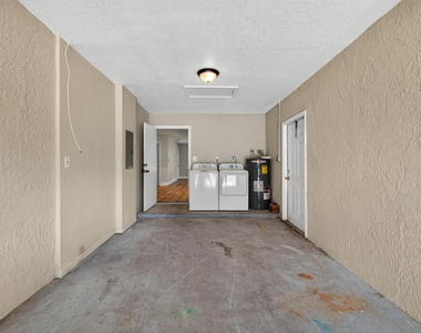 351 Nw 8th Avenue - Photo Thumbnail 28