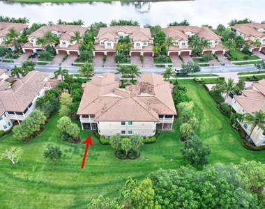218 Tresana Boulevard - Photo Thumbnail 32