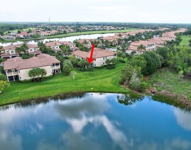 218 Tresana Boulevard - Photo Thumbnail 35