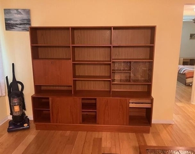 102 Lake Pine Circle - Photo Thumbnail 7