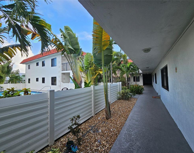 2201 Ne 36th Street - Photo Thumbnail 23