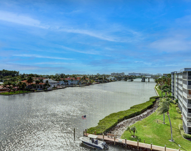 1 Harbourside Drive - Photo Thumbnail 22