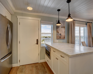 1 Harbourside Drive - Photo Thumbnail 4