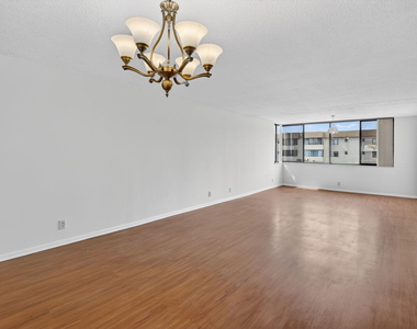 8030 Hampton Boulevard - Photo Thumbnail 13