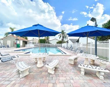5851 Bristol Lane - Photo Thumbnail 1