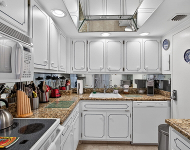 2600 N Flagler Drive - Photo Thumbnail 6