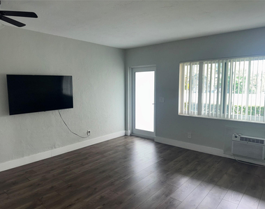 600 Layne Boulevard - Photo Thumbnail 8