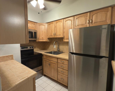 600 Layne Boulevard - Photo Thumbnail 1