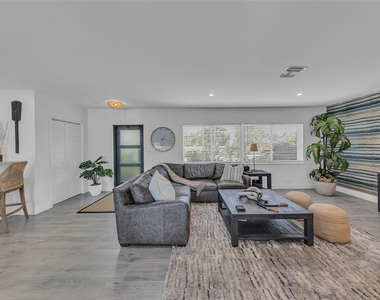 3108 Ne 42nd Court - Photo Thumbnail 19